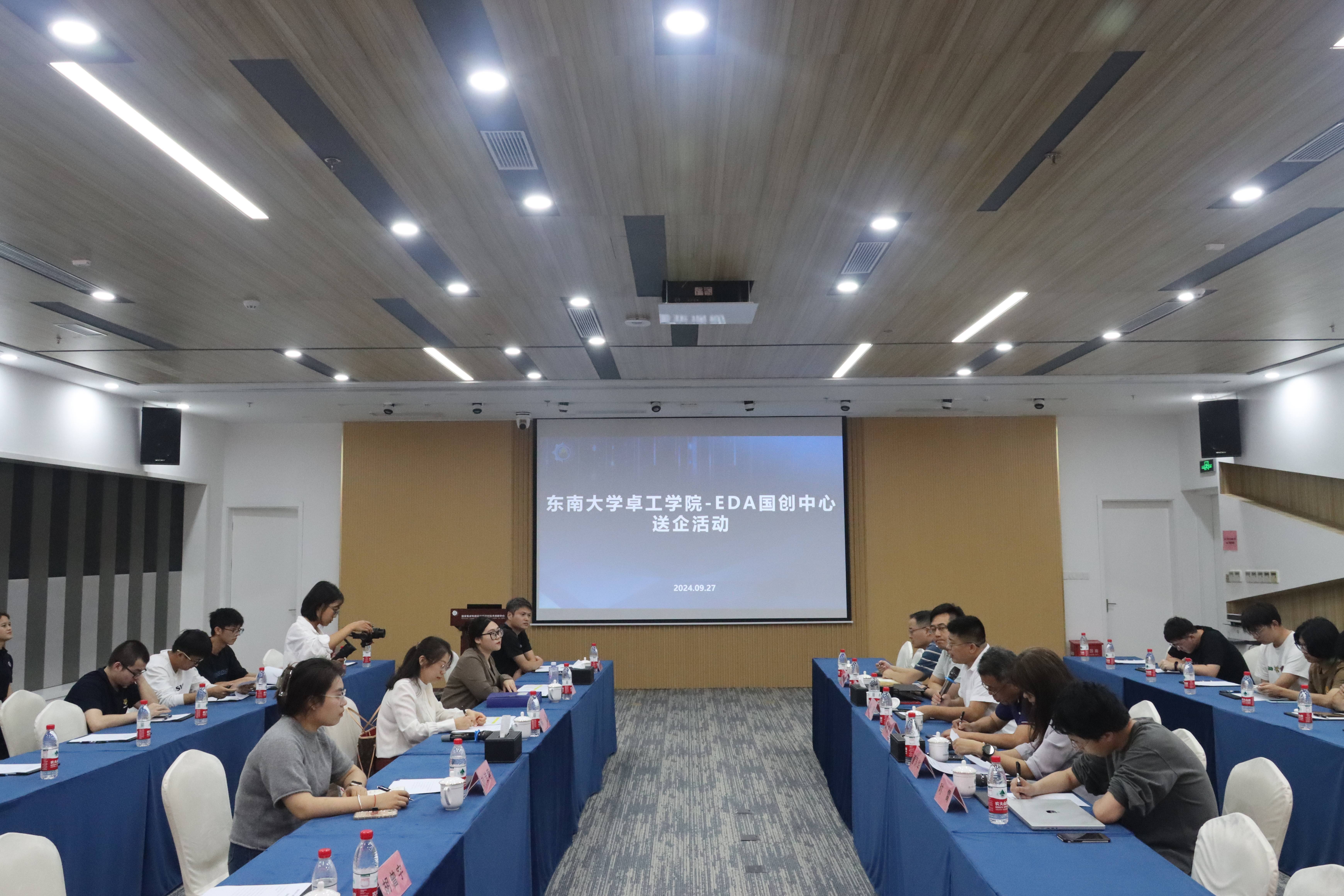 IMG_8981(1).jpg IMG_8981(1).jpg